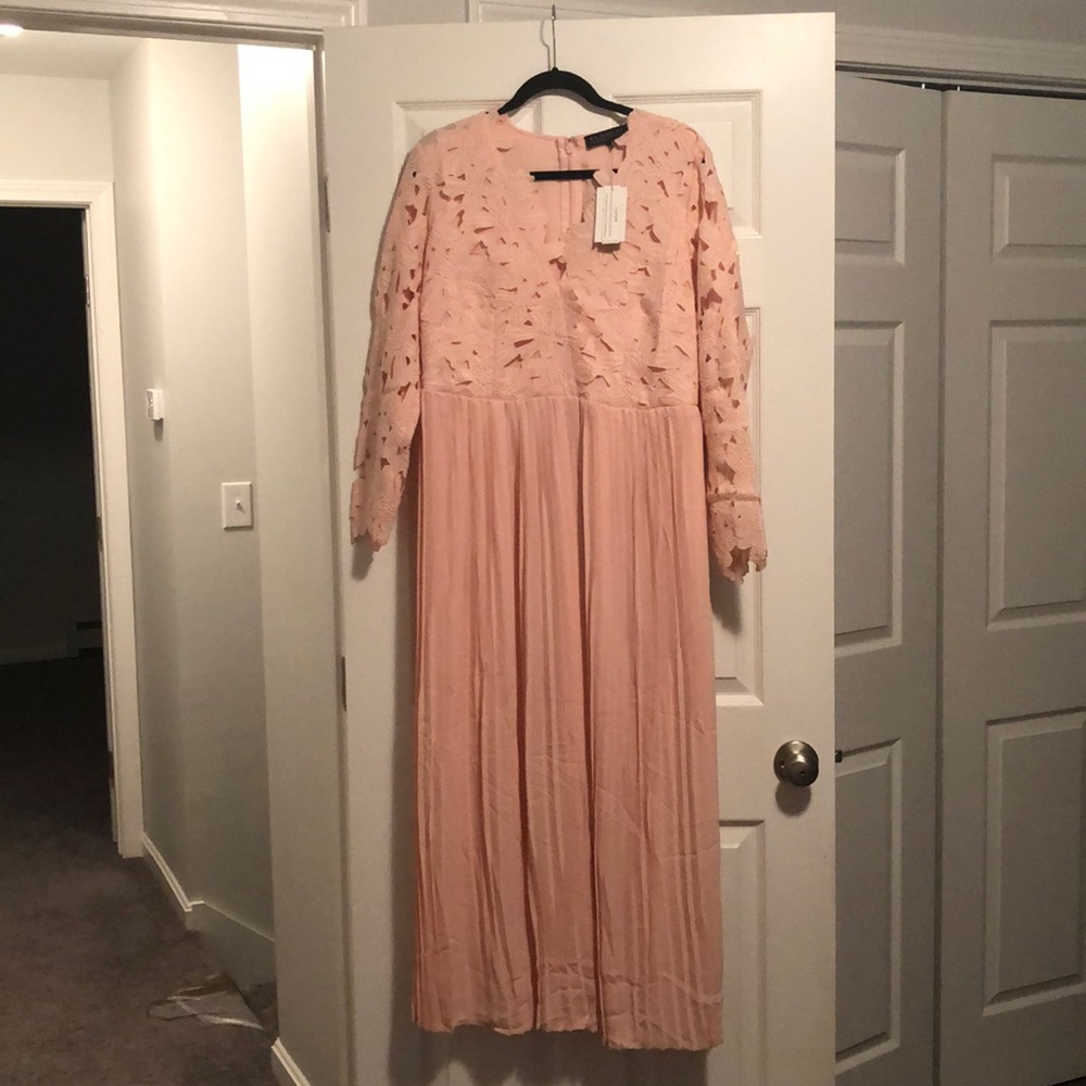 Eloquii V-Neck Lace Gown with Pleated Skirt - Picture 2 of 3